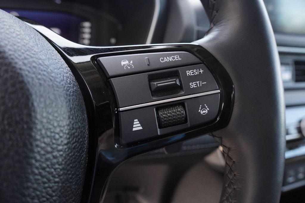 Used 2023 Honda Pilot Elite image 24
