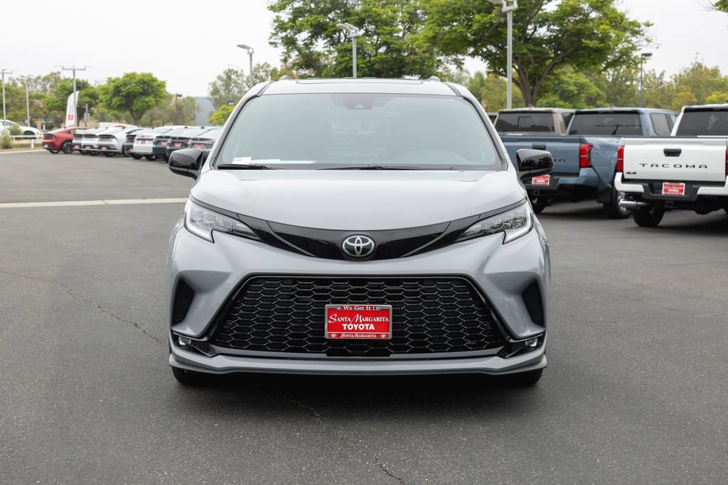 Certified 2026 Toyota Sienna XSE AWD/4WD image 2