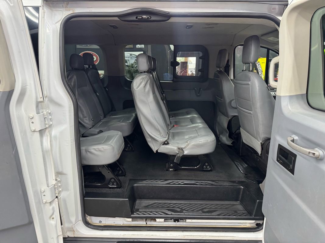 Used 2017 Ford Transit 350 XL RWD image 6
