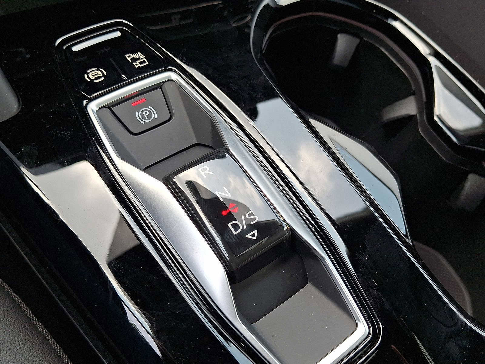 New 2025 Audi Q5 Premium Plus image 13