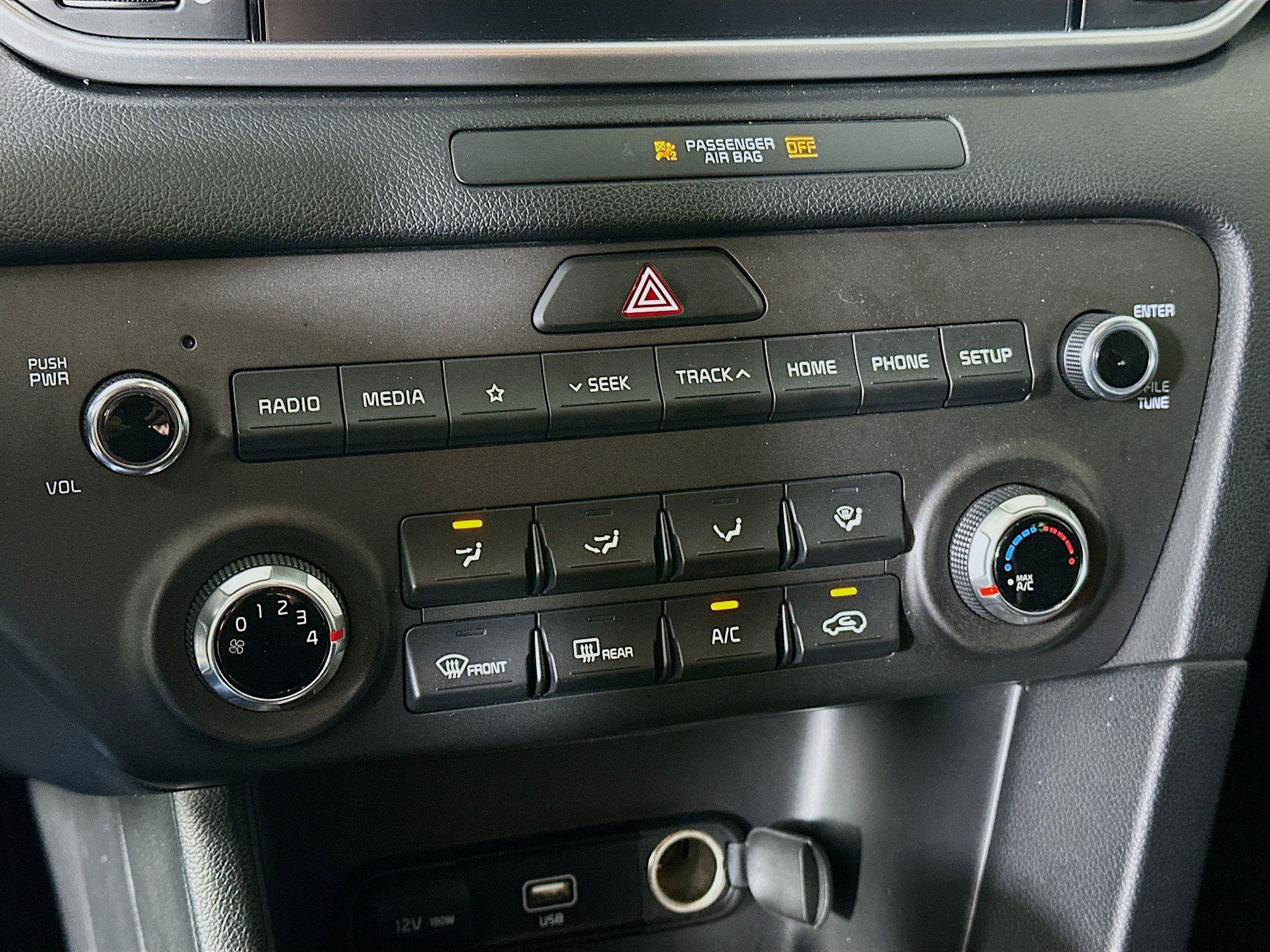 Used 2022 Kia Sportage LX image 22