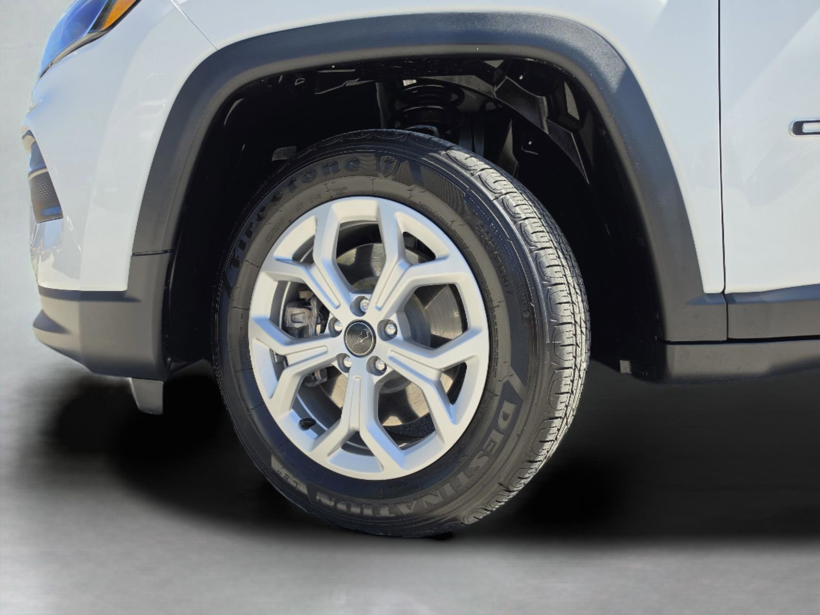 Used 2025 Jeep Compass Sport image 37