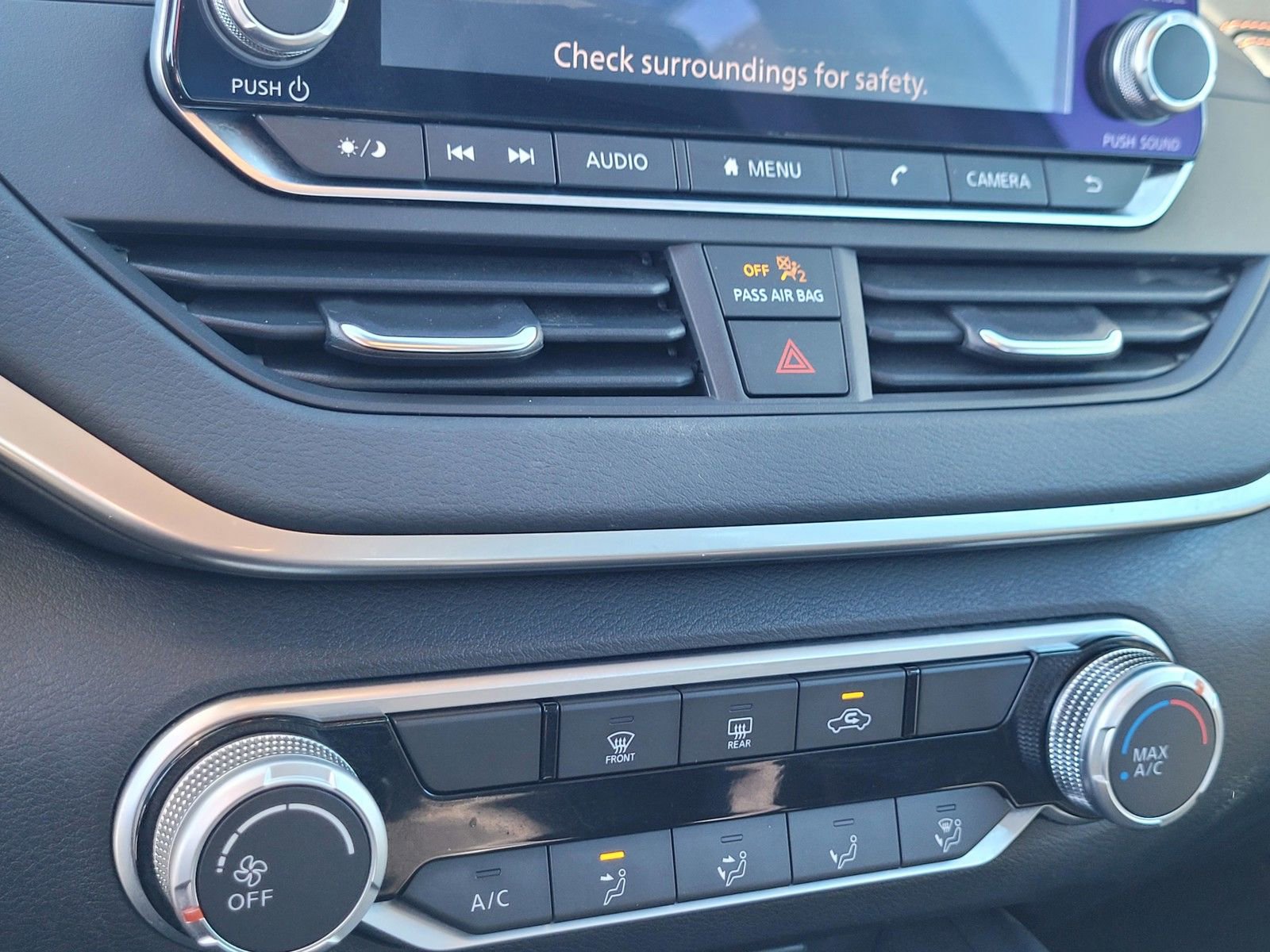 Used 2022 Nissan Altima 2.5 SR image 18