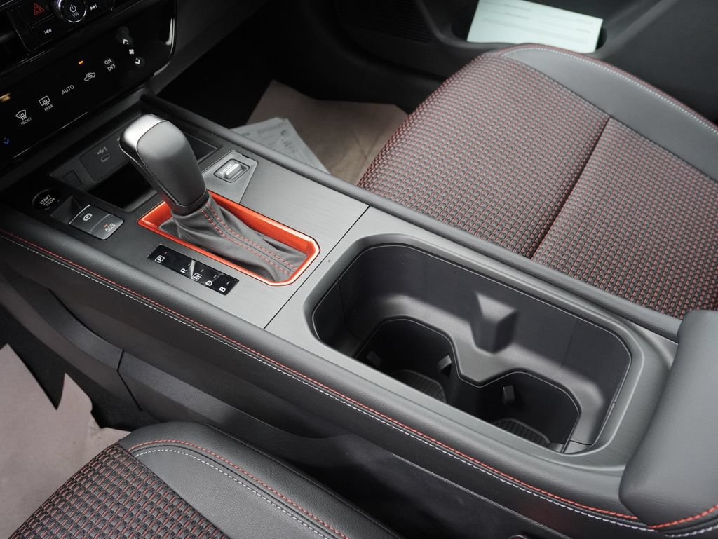 New 2026 Nissan Kicks SR FWD image 20