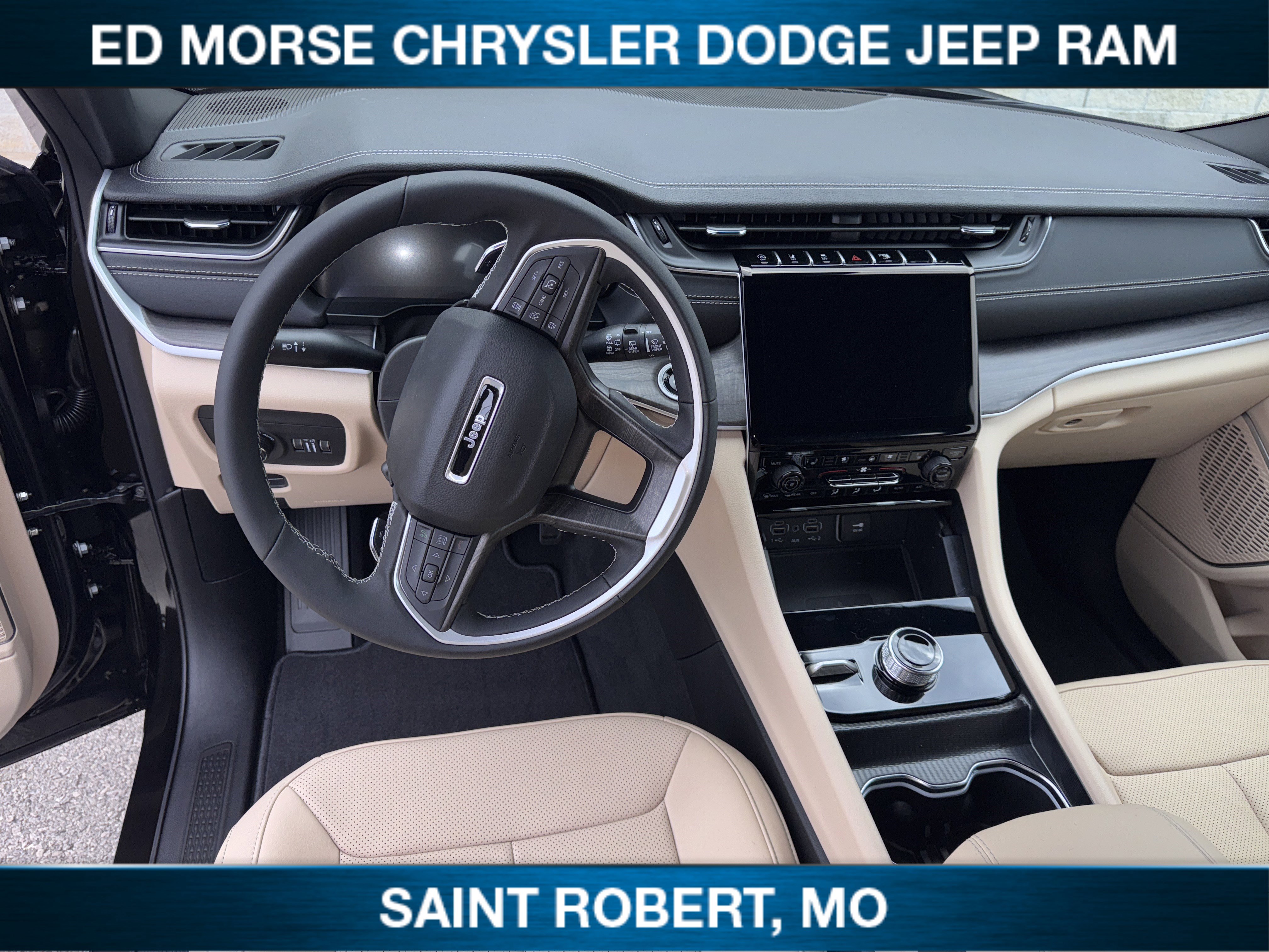 New 2025 Jeep Grand Cherokee L Limited w/ Luxury Tech Group II image 29