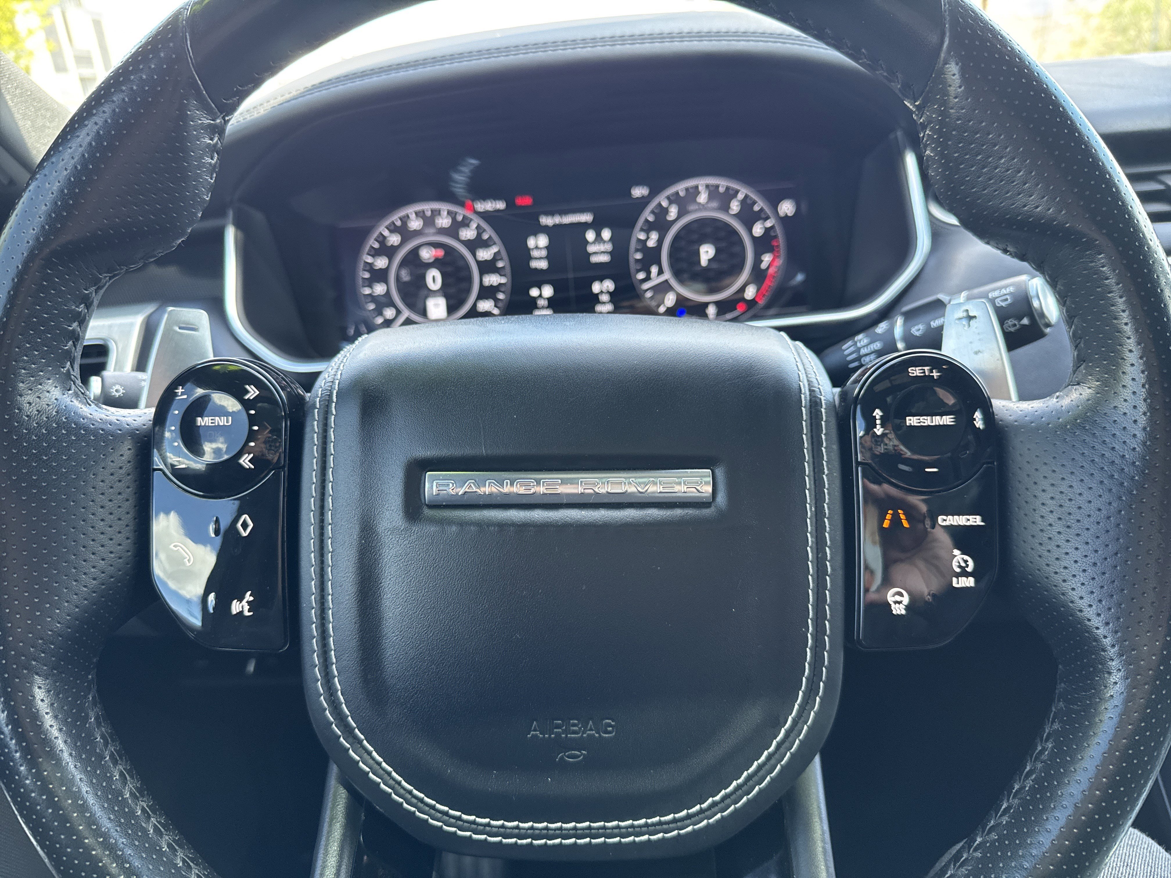 Used 2021 Land Rover Range Rover Sport SVR AWD/4WD image 14