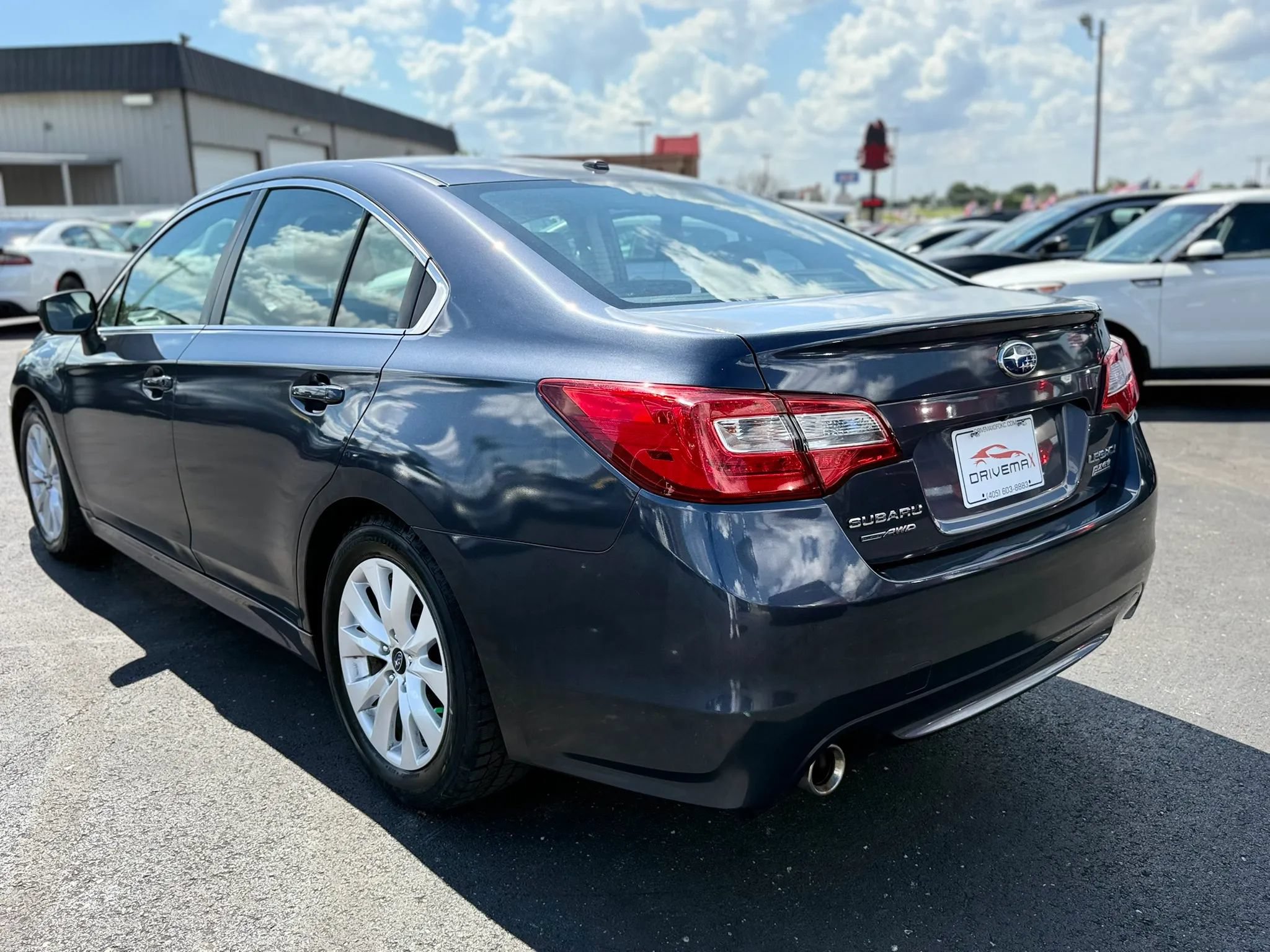 Used 2015 Subaru Legacy 2.5i Premium w/ Moonroof Package AWD/4WD image 6