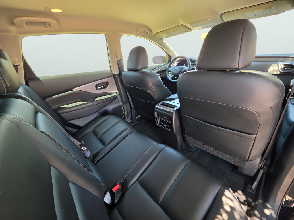 Used 2023 Nissan Murano SV w/ SV Midnight Edition Package FWD image 12