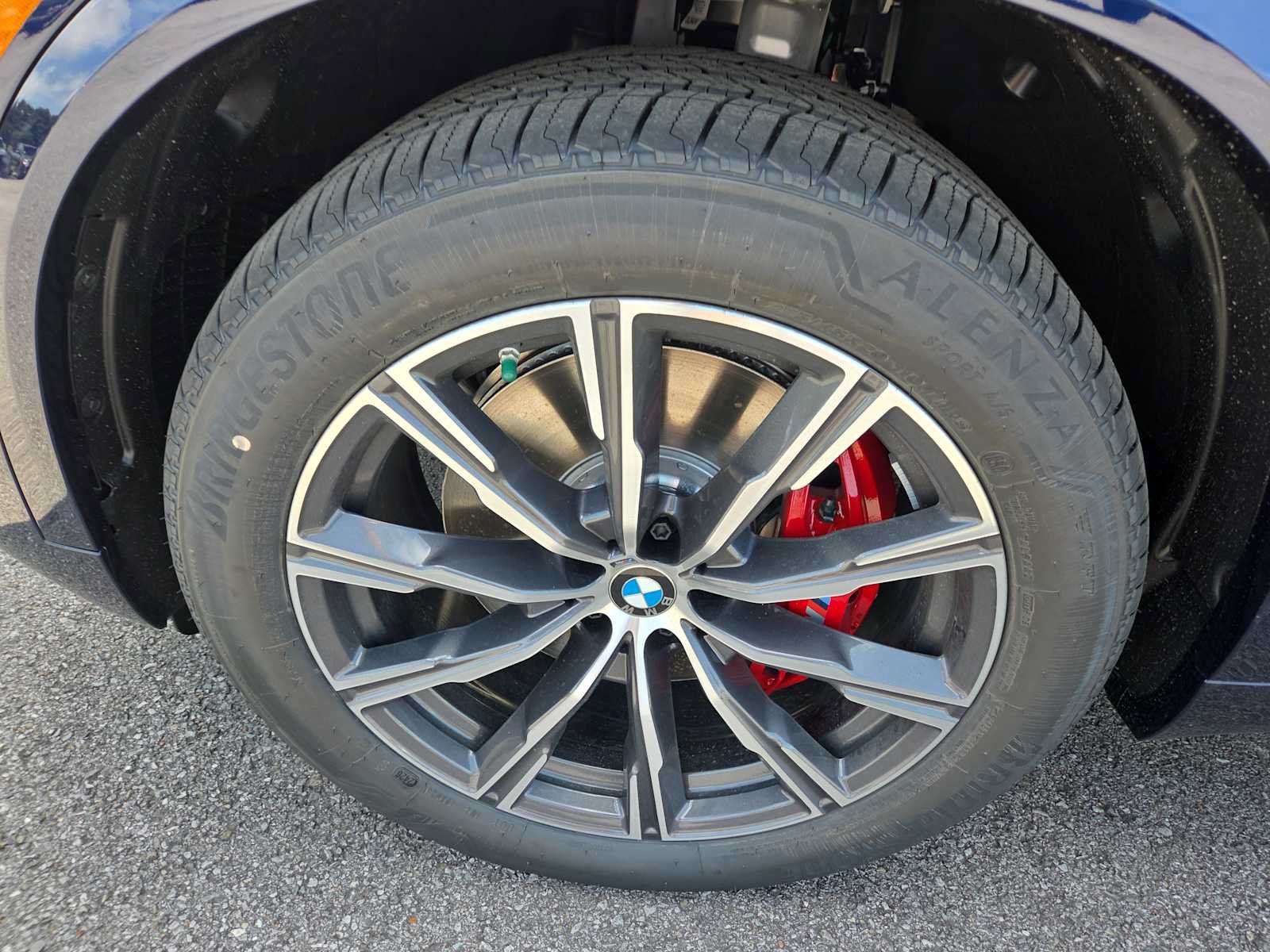 New 2026 BMW X5 xDrive40i w/ Executive Package AWD/4WD image 9