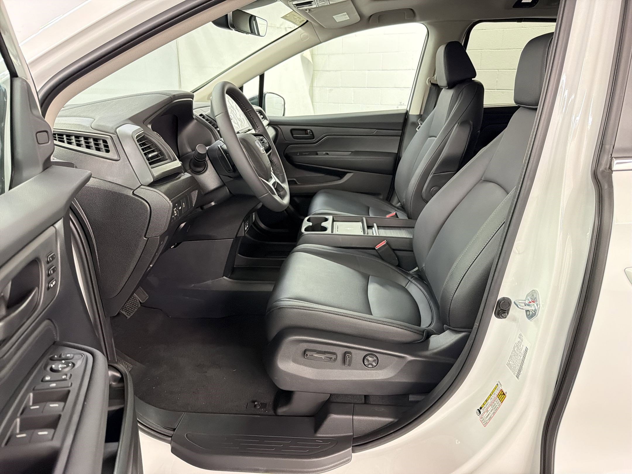 New 2026 Honda Odyssey EX-L image 5