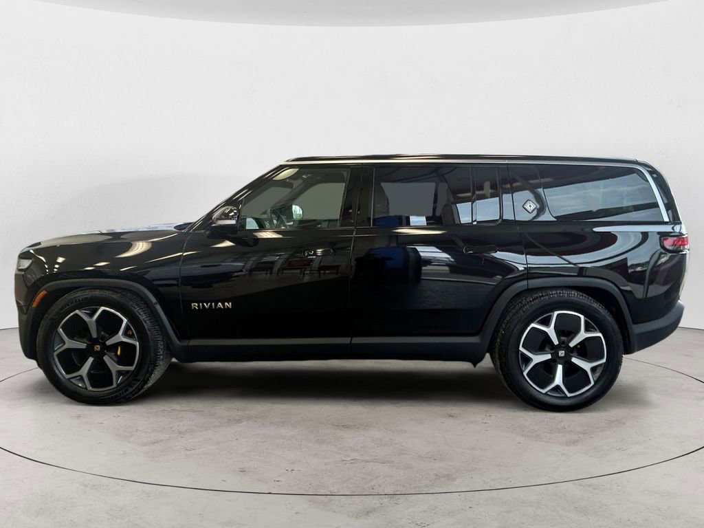 Used 2023 Rivian R1S Adventure AWD/4WD image 2