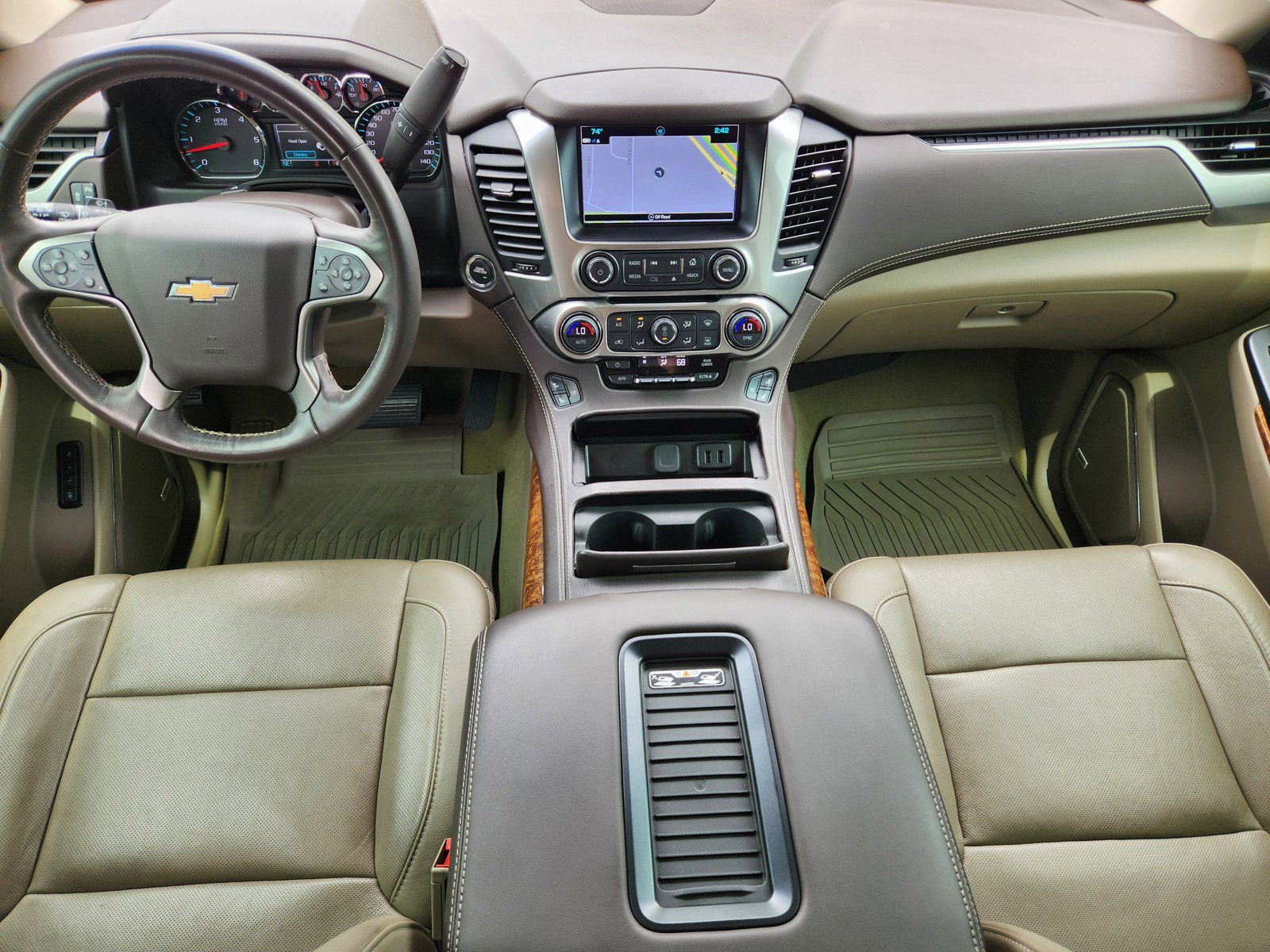 Used 2018 Chevrolet Tahoe Premier AWD/4WD image 9