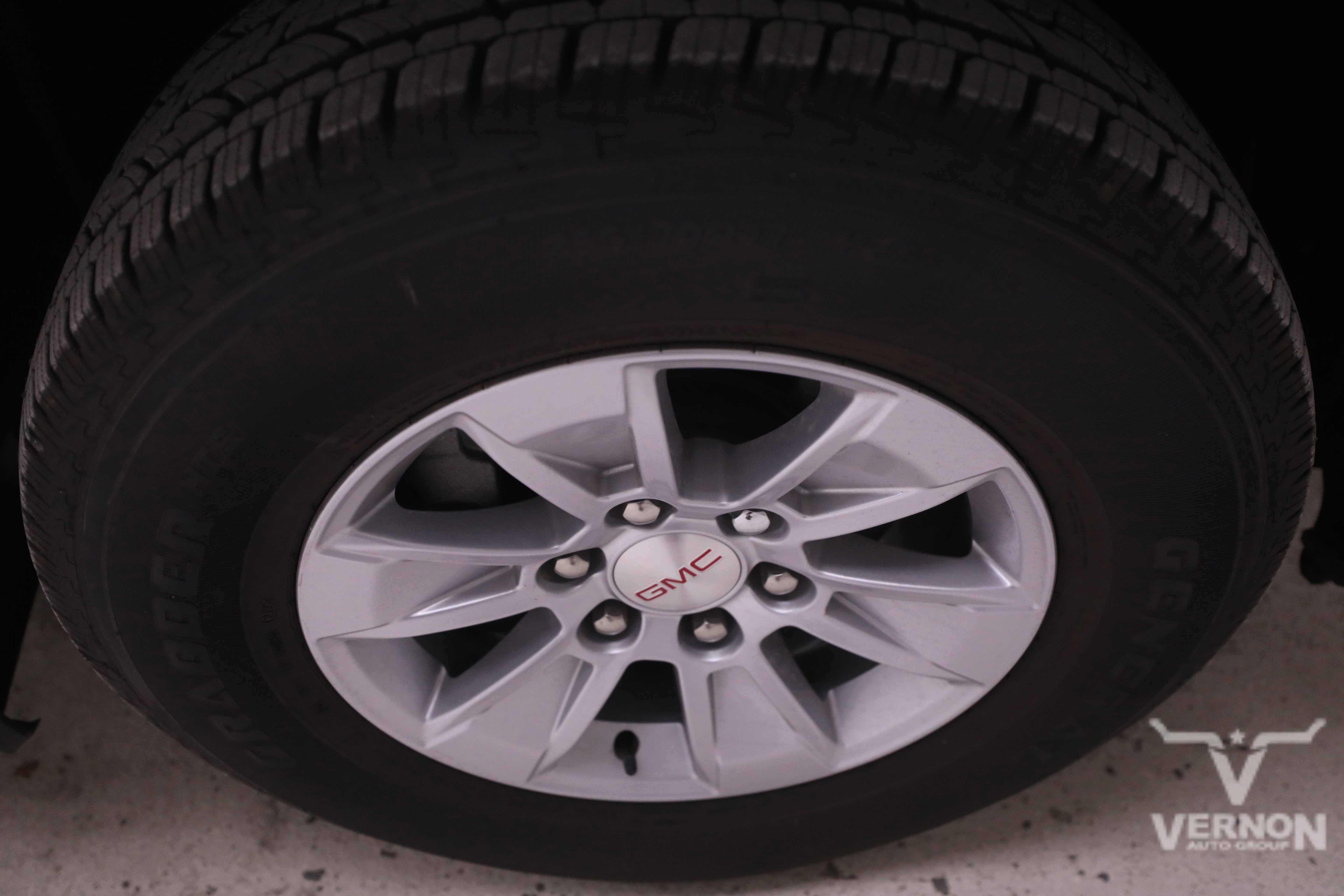 New 2026 GMC Sierra 1500 SLE image 31