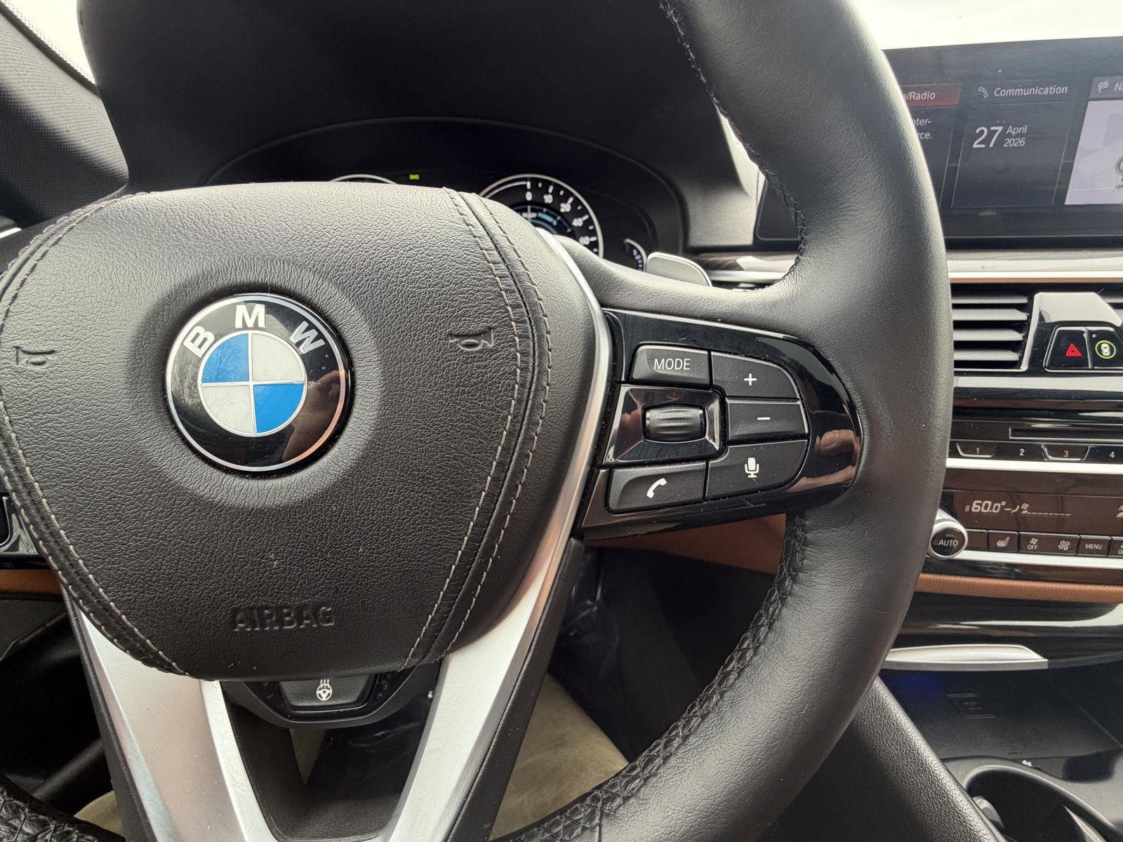 Used 2018 BMW 530e xDrive AWD/4WD image 15