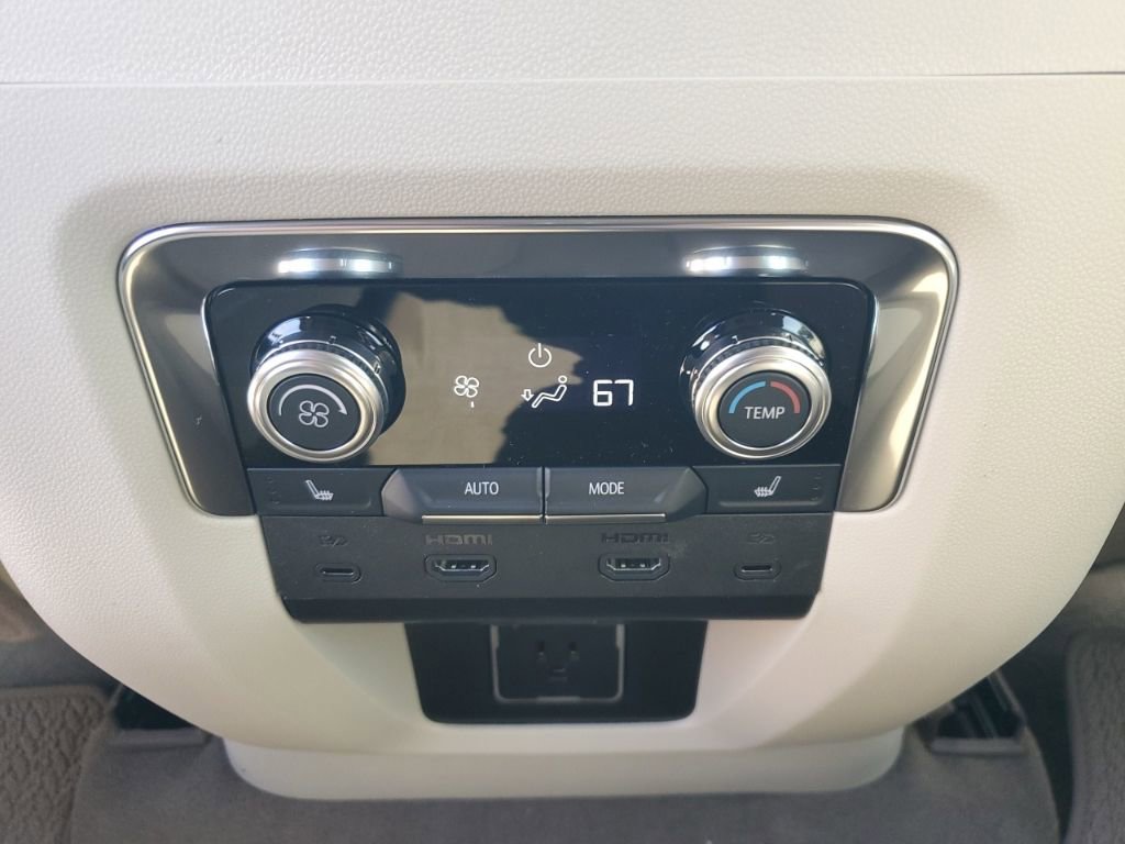 New 2026 GMC Yukon Denali image 22