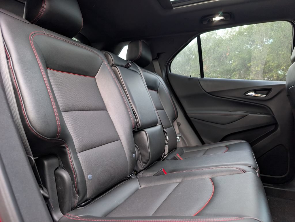Used 2023 Chevrolet Equinox RS w/ RS Leather Package FWD image 19