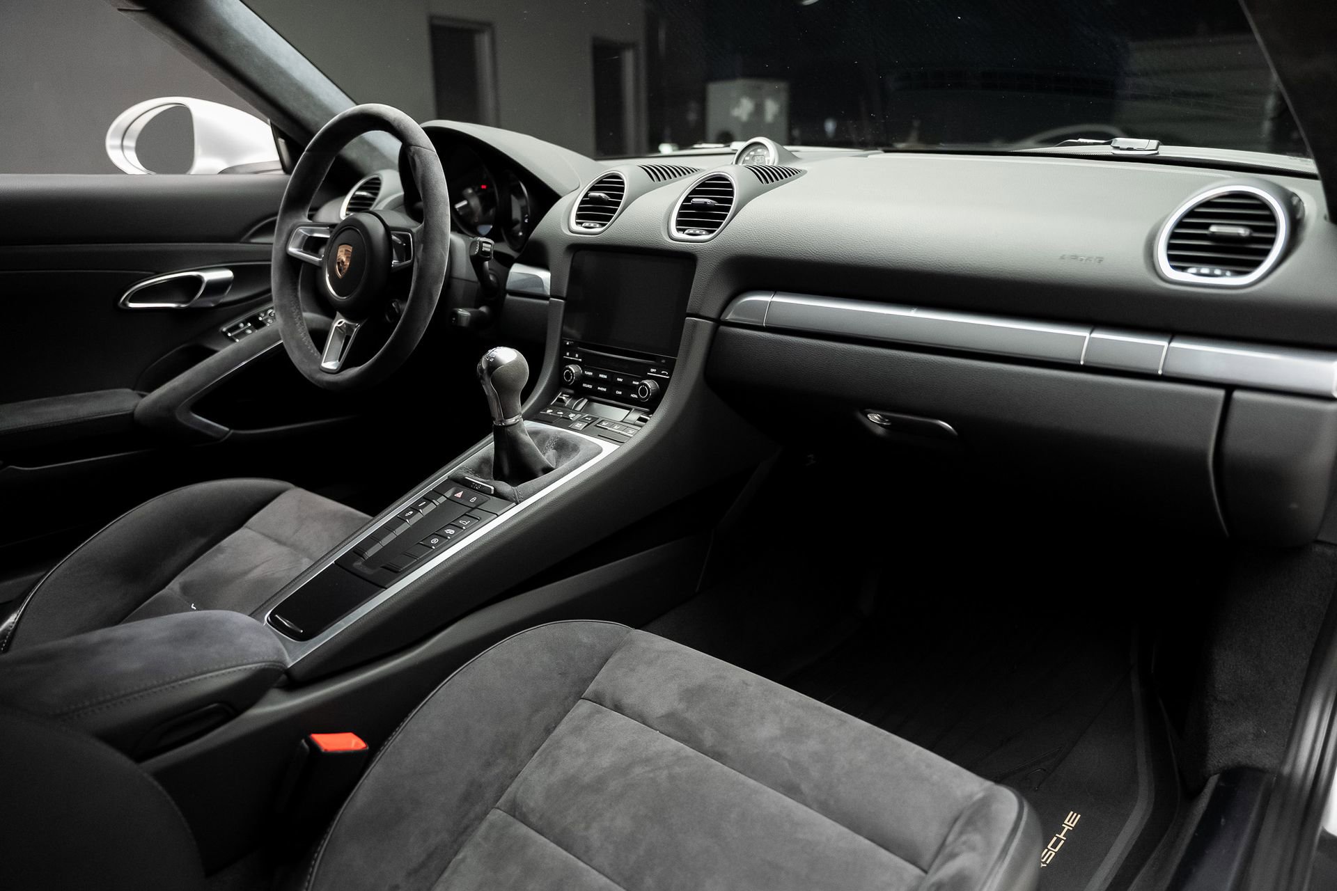 Used 2019 Porsche 718 Cayman GTS image 57