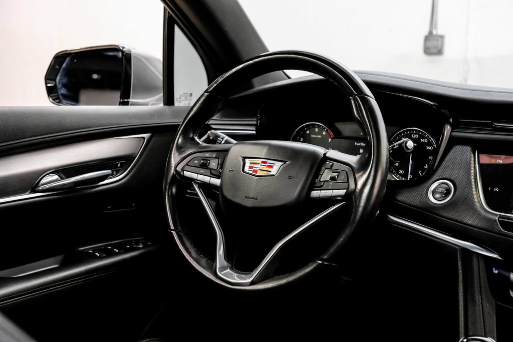 Used 2021 Cadillac XT6 Luxury FWD image 21