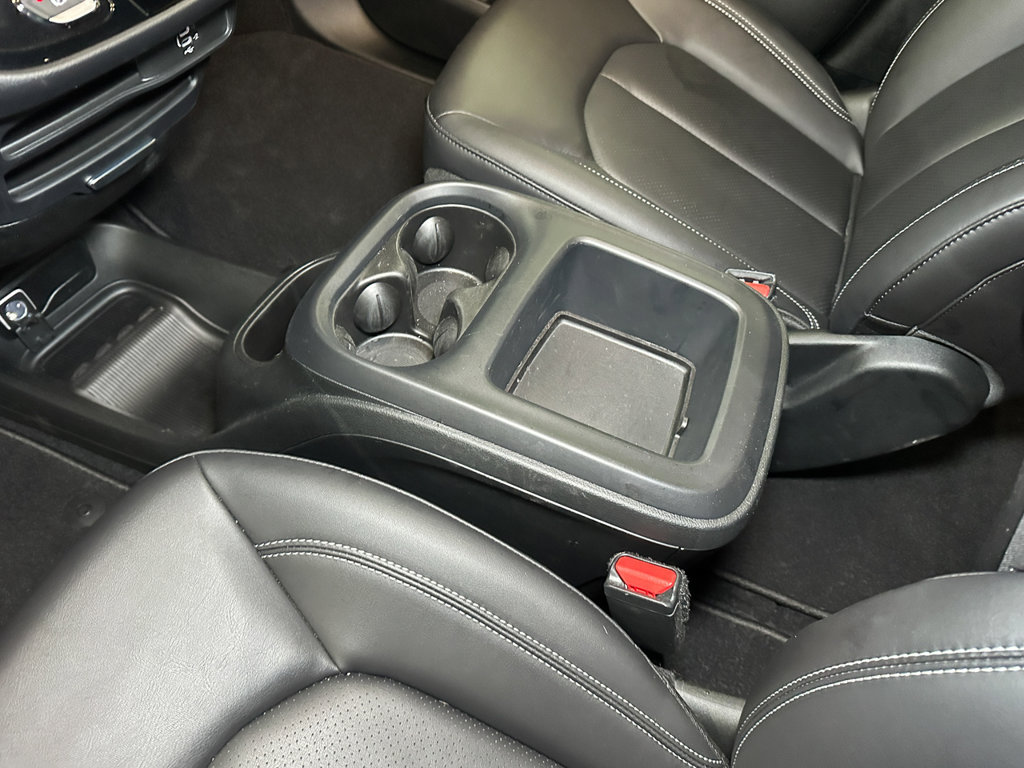 New 2026 Chrysler Voyager LX FWD image 36