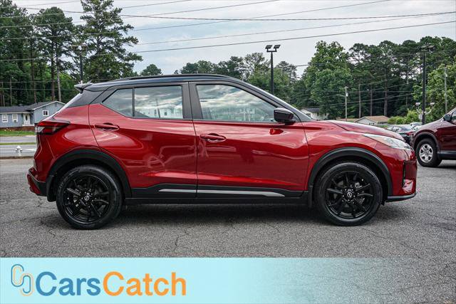 Used 2022 Nissan Kicks SR w/ Premium Package FWD image 9