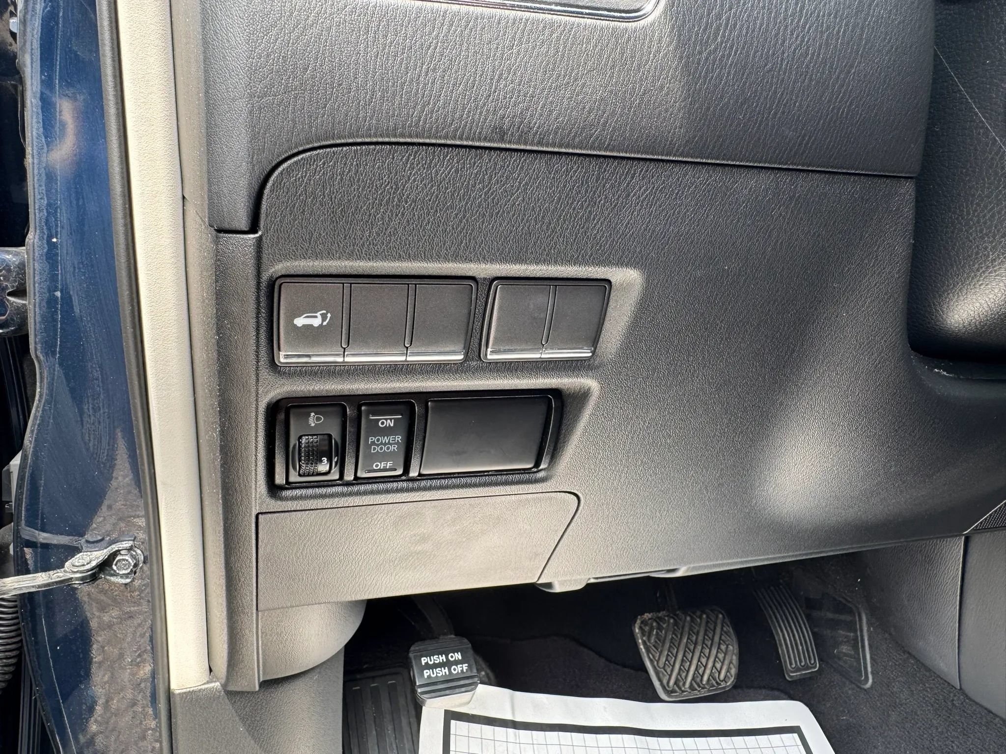 Used 2017 INFINITI QX80 2WD image 21
