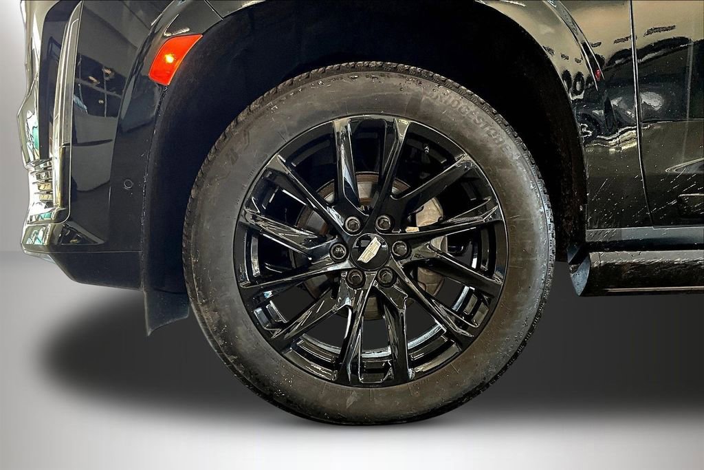 Used 2023 Cadillac Escalade Sport Platinum w/ LPO, ONYX Package image 27