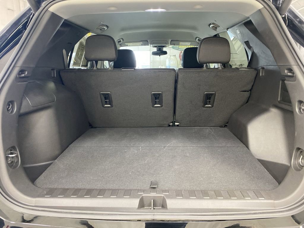Certified 2024 Chevrolet Equinox LT FWD image 35