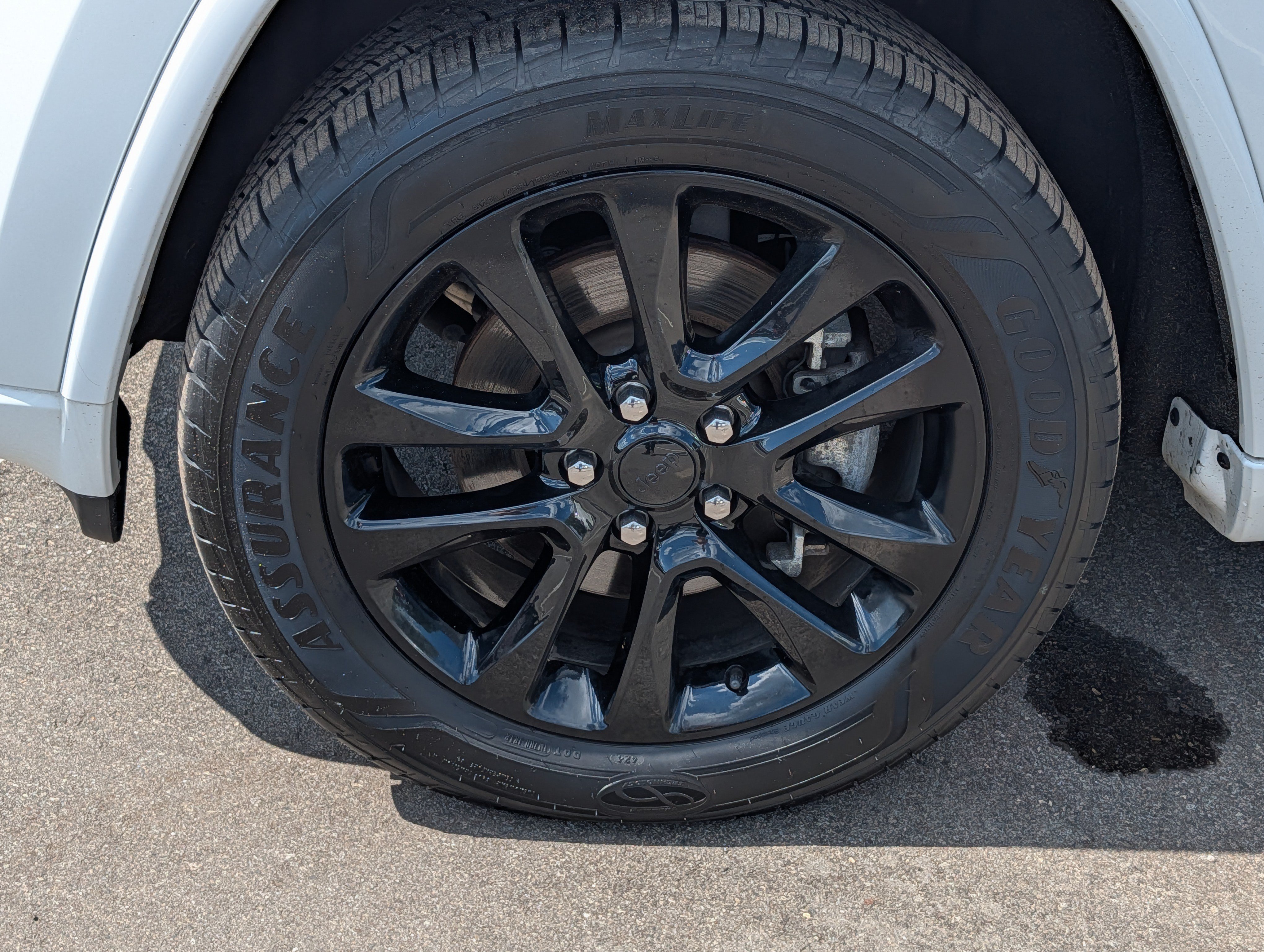 Used 2021 Jeep Grand Cherokee Laredo X AWD/4WD image 15