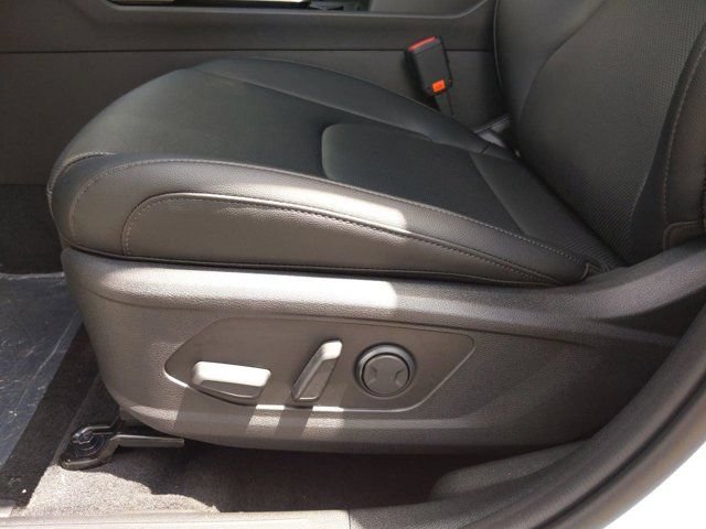 Used 2023 Kia Sportage EX FWD image 23
