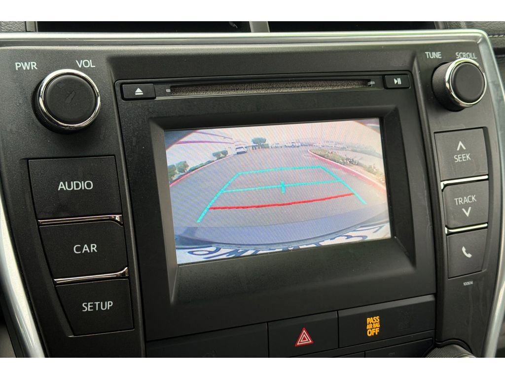 Used 2017 Toyota Camry LE FWD image 20