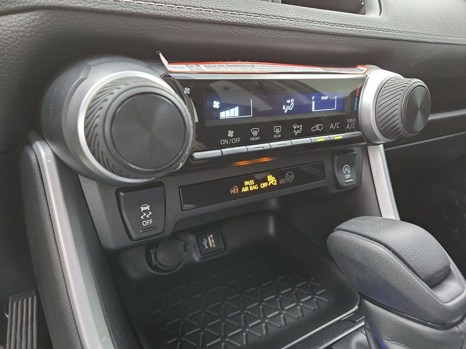 Certified 2025 Toyota RAV4 LE FWD image 22