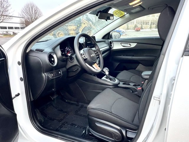 Used 2023 Kia Forte LXS image 16