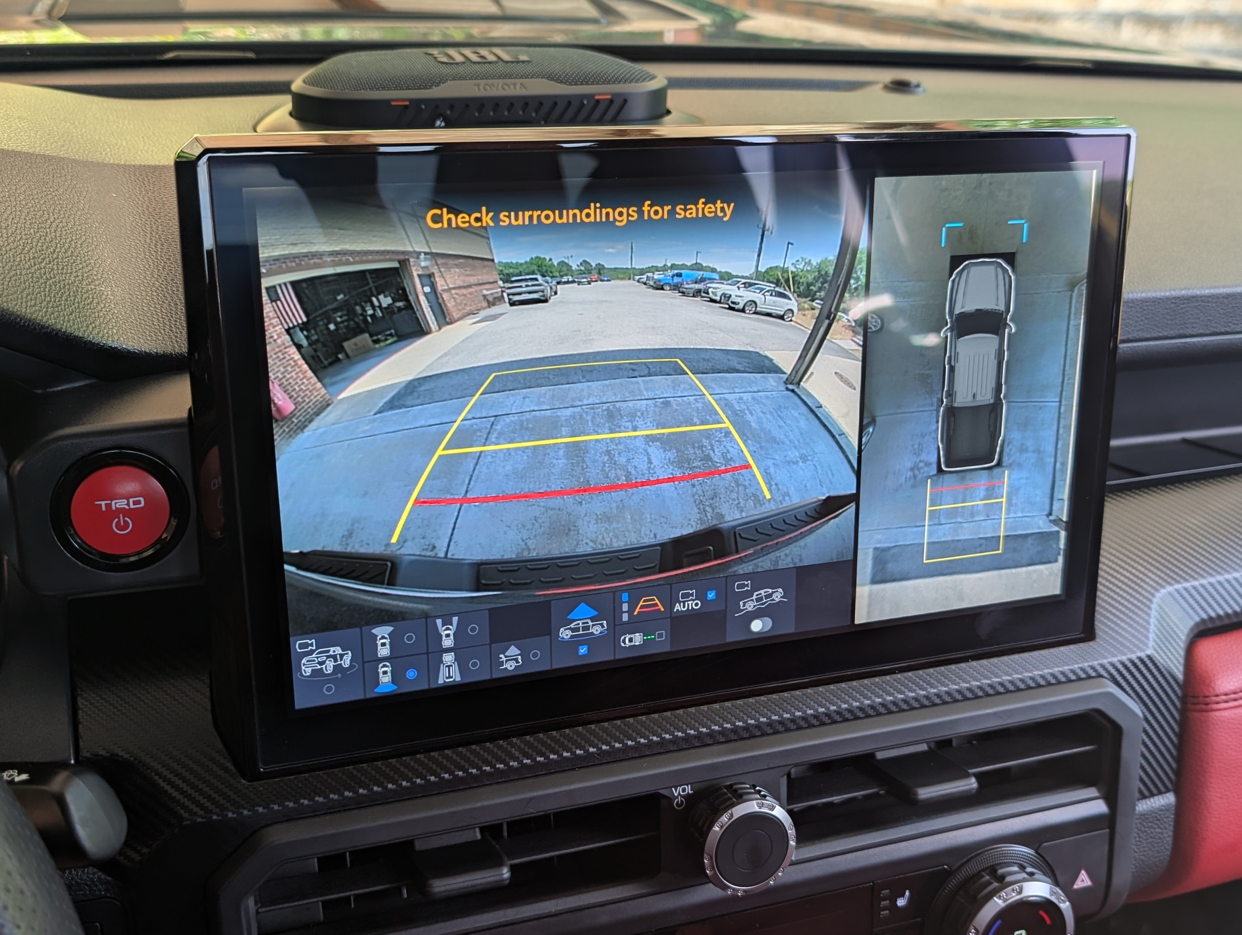 Used 2024 Toyota Tacoma TRD Pro AWD/4WD image 27