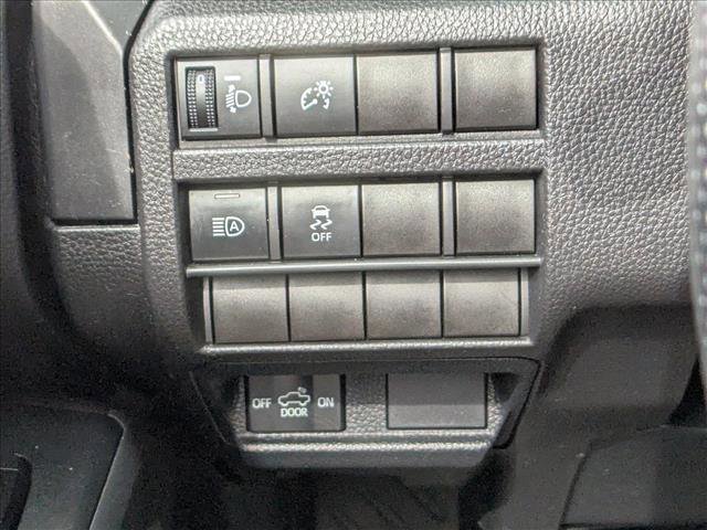 Used 2024 Toyota Tacoma SR image 28