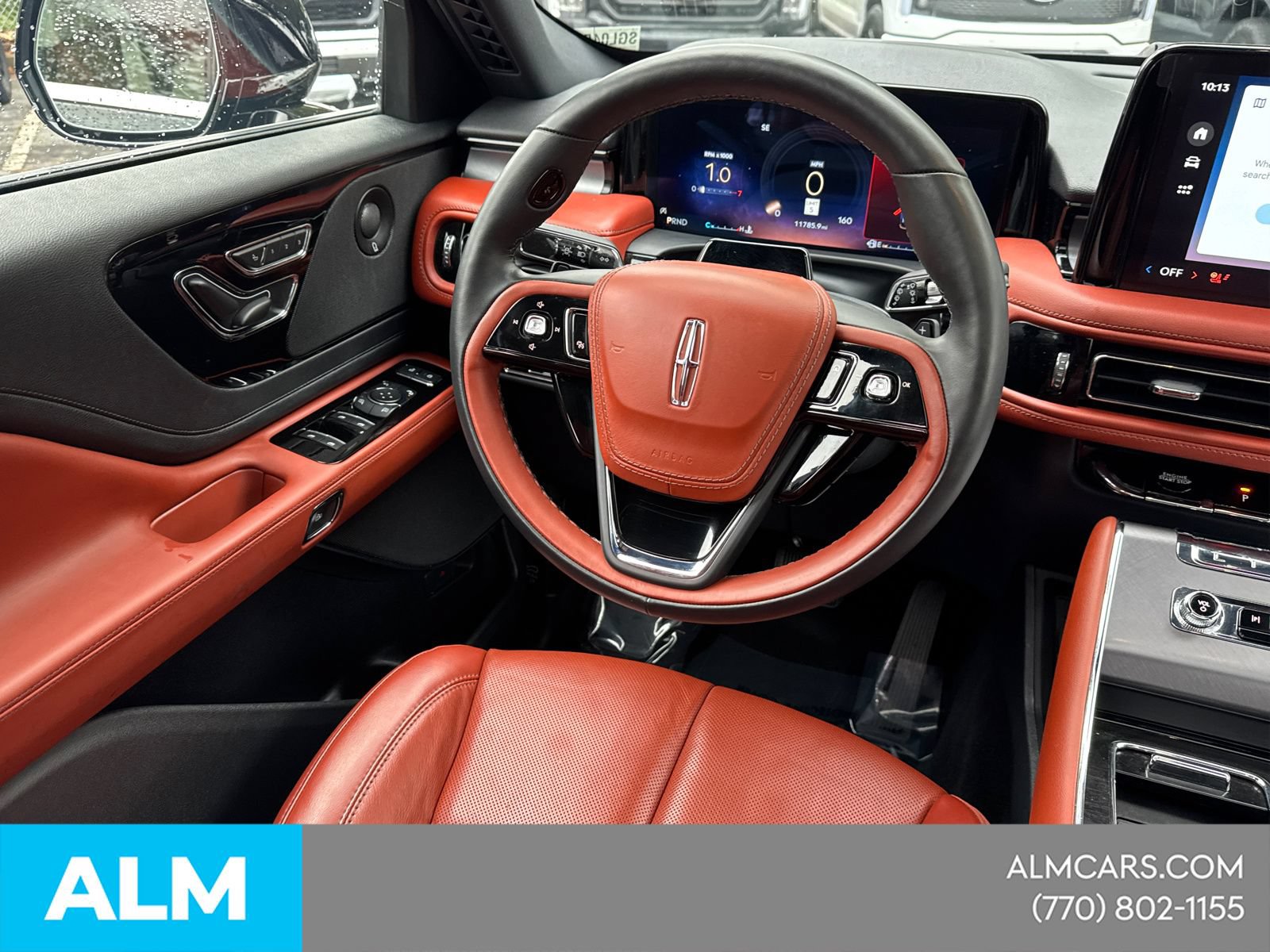 Used 2025 Lincoln Aviator Reserve AWD/4WD image 30