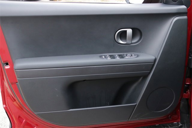 New 2026 Hyundai Ioniq 5 SEL image 17