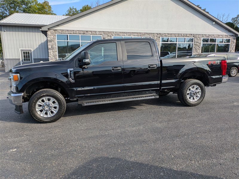 Used 2022 Ford F250 XL w/ STX Appearance Package image 3