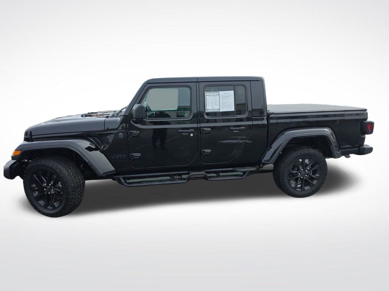 Used 2025 Jeep Gladiator Sport image 4
