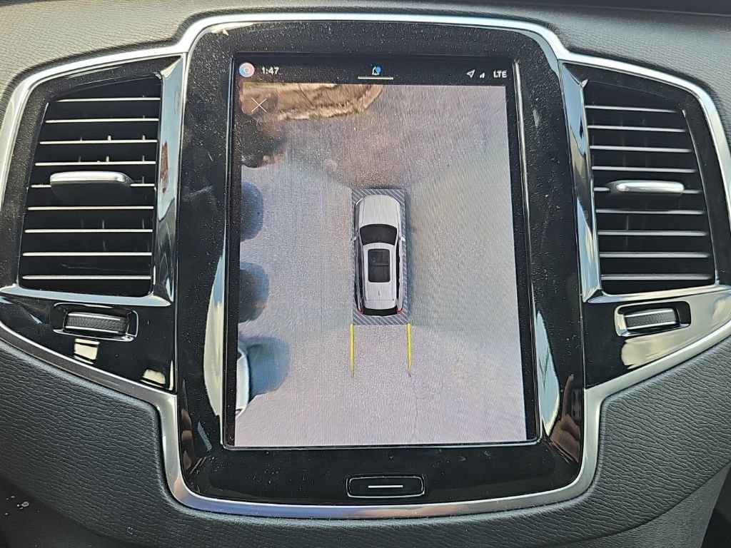 Used 2023 Volvo XC90 B6 Plus w/ Protection Package Premier AWD/4WD image 10