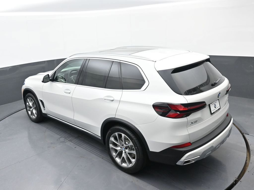 New 2026 BMW X5 xDrive40i AWD/4WD image 35