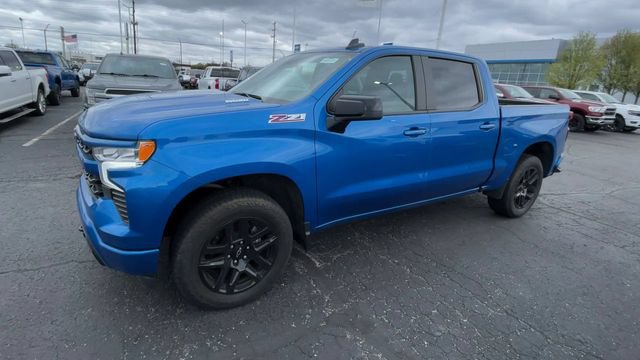 Used 2023 Chevrolet Silverado 1500 RST AWD/4WD image 6