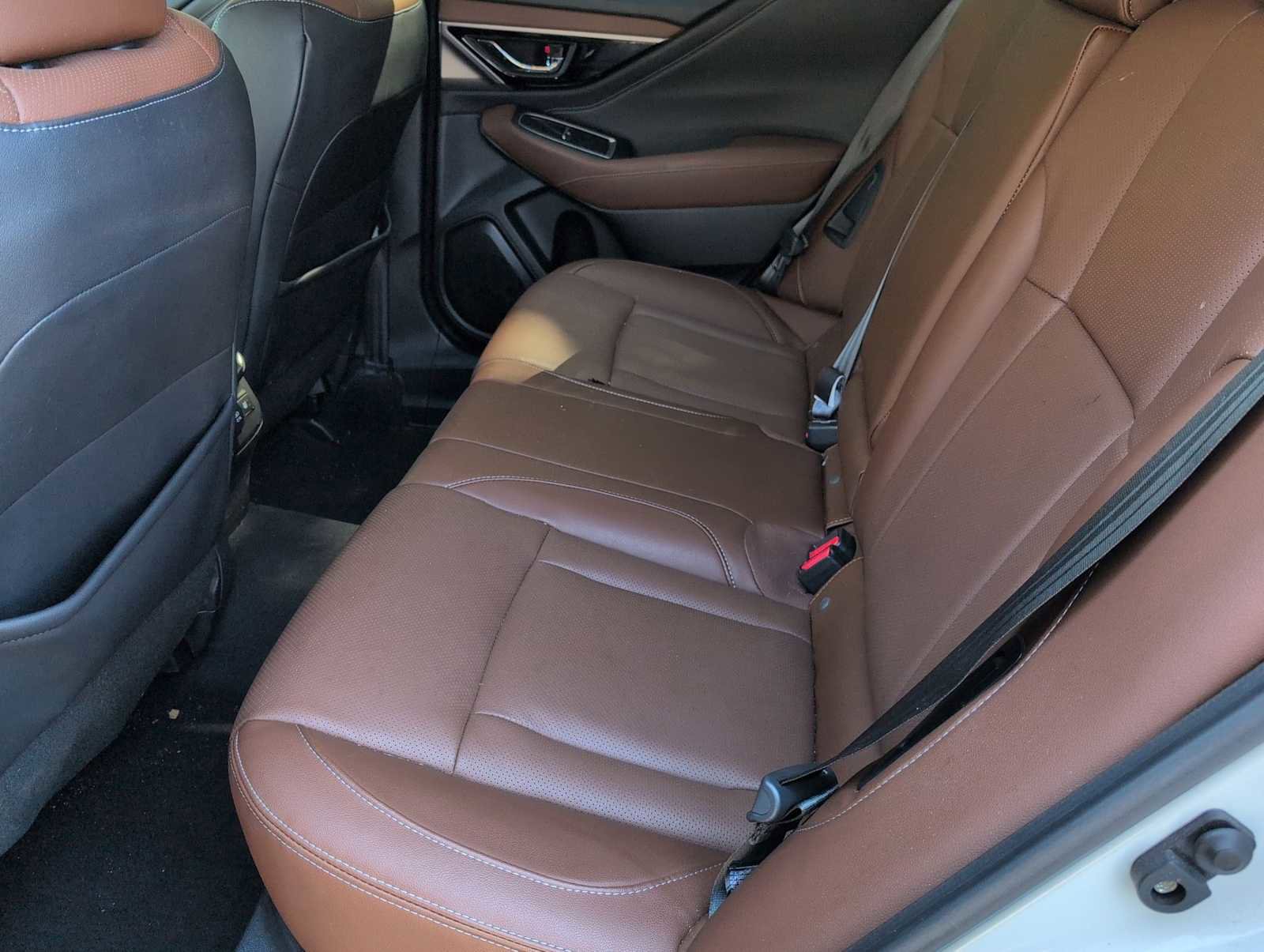 Used 2020 Subaru Outback Touring AWD/4WD image 19