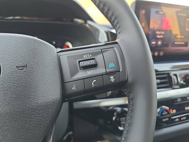 New 2026 Nissan Pathfinder SL w/ SL Premium Package FWD image 24