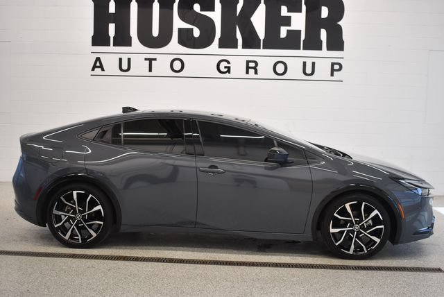 Used 2024 Toyota Prius Prime Premium w/ Advanced Technology Package FWD image 2