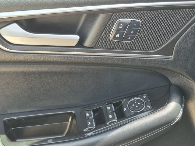 Used 2017 Ford Edge Sport w/ Equipment Group 401A AWD/4WD image 8