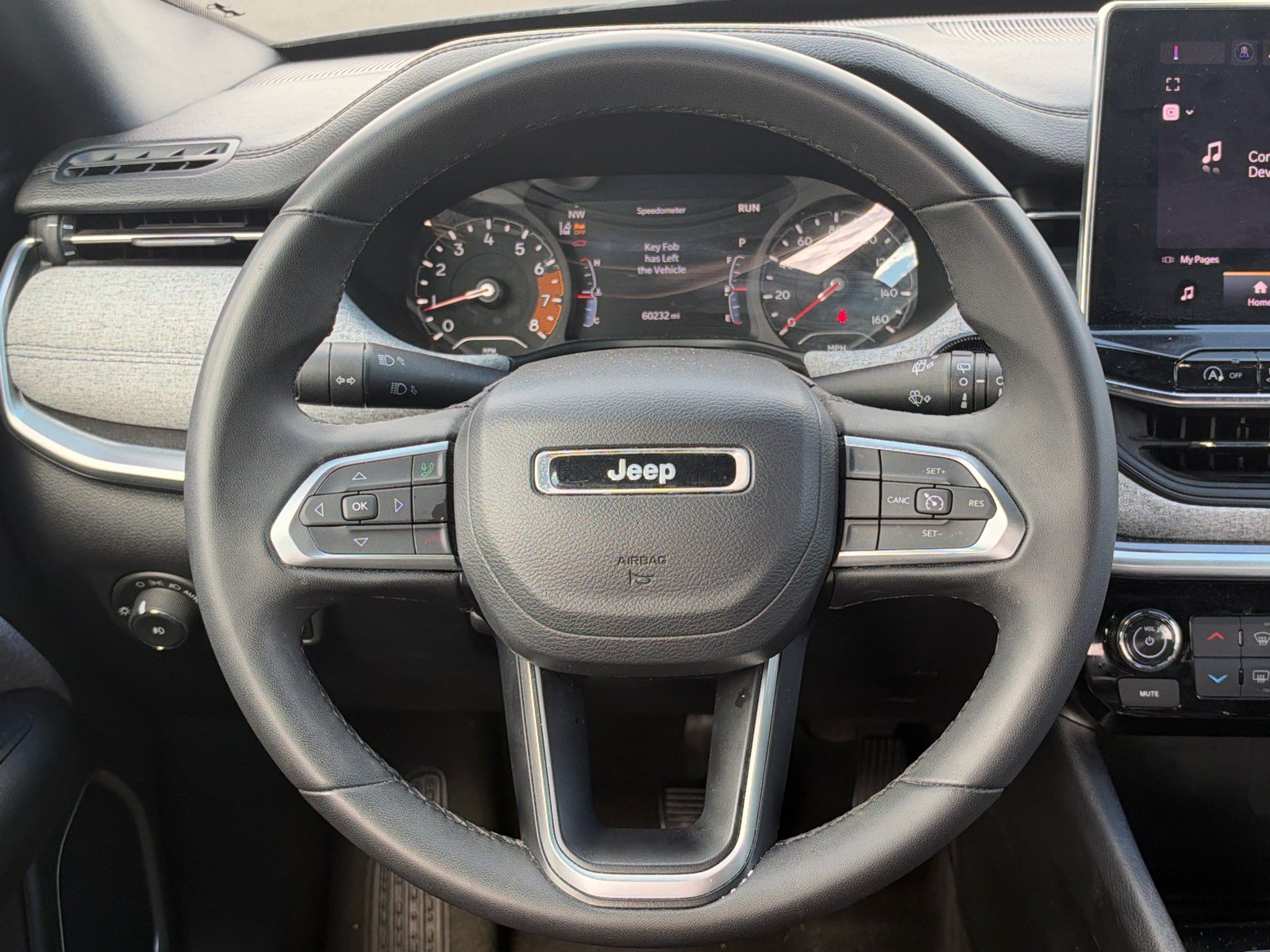 Used 2024 Jeep Compass Latitude AWD/4WD image 23