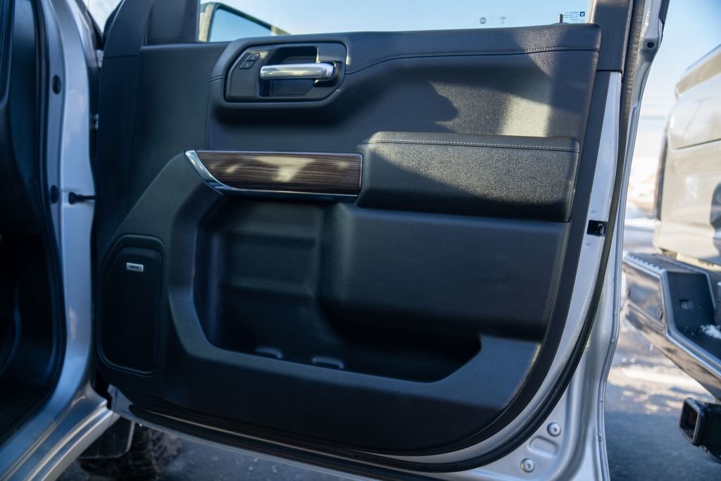 Used 2020 Chevrolet Silverado 1500 LT Trail Boss image 10