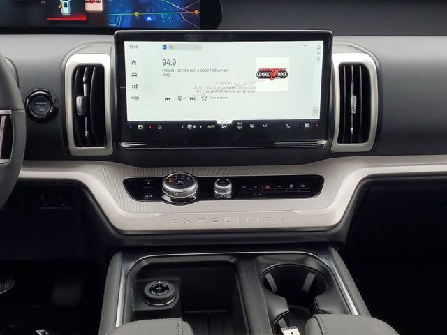 New 2026 Ford Expedition Active image 38