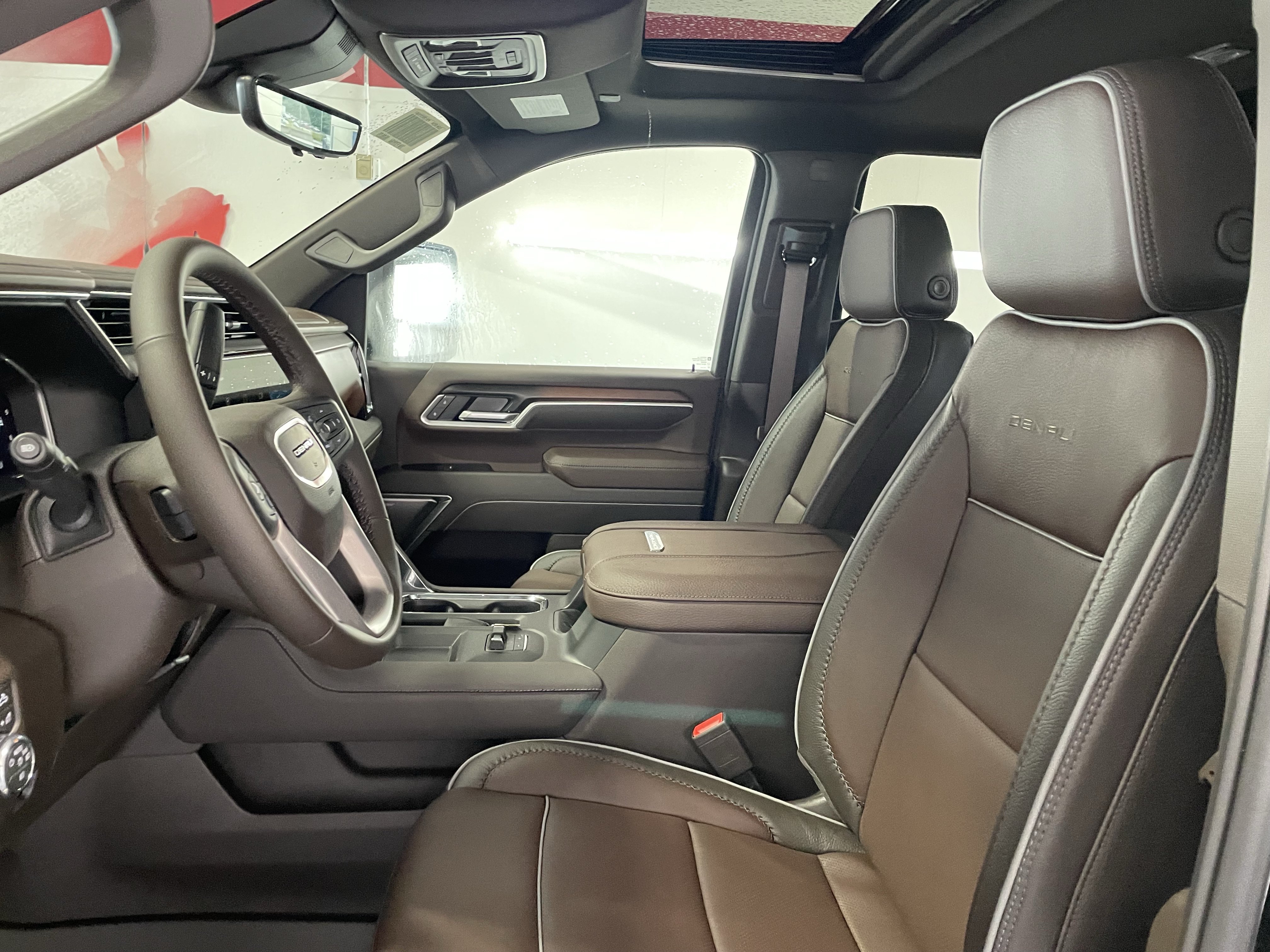 New 2026 GMC Sierra 2500 Denali w/ Denali Reserve Package AWD/4WD image 13