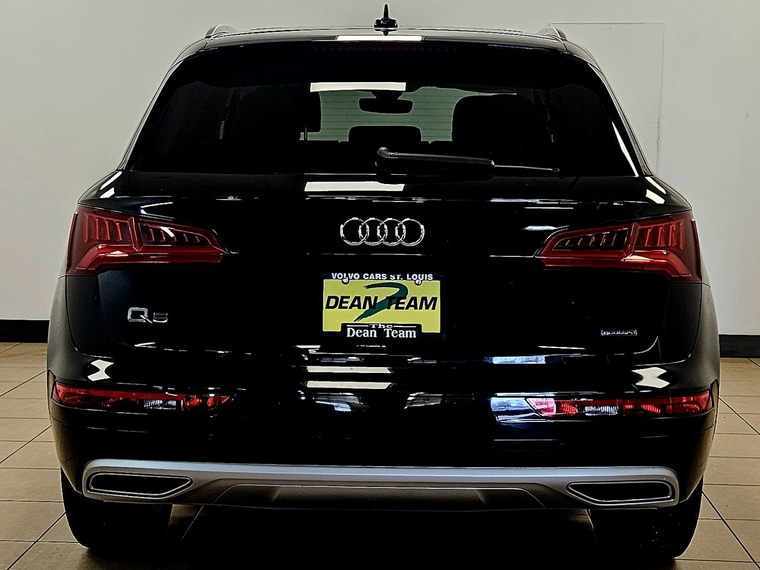 Used 2019 Audi Q5 2.0T Premium w/ Convenience Package AWD/4WD image 6